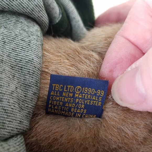 Boyds Bear Mrs. Northstar Fur Trimmed Burgundy Velvet Coat with Hood NWT 5-joint - Picture 8 of 13